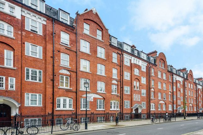 Thumbnail Flat to rent in Norfolk House, Regency Street, Westminster, London
