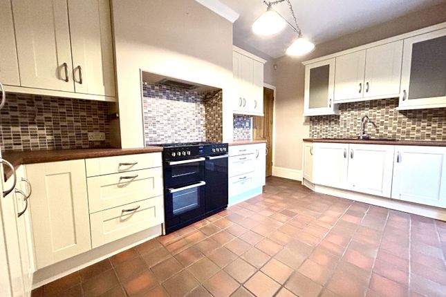 15, John Street South, Durham photo 3
