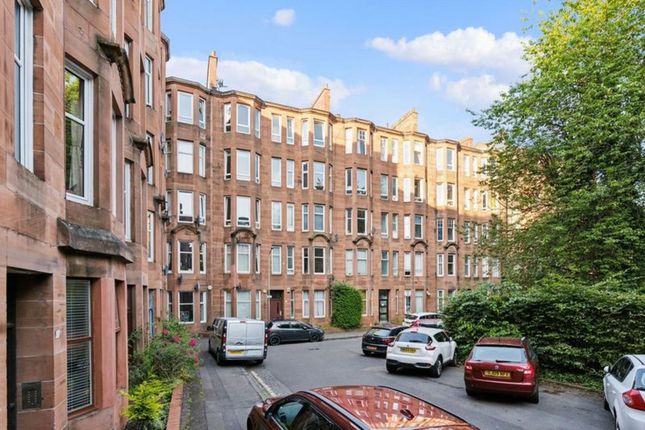 Flat for sale in Springhill Gardens, Shawlands