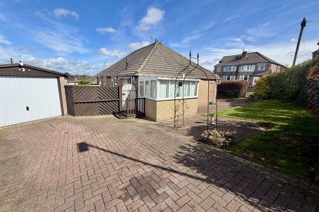 47, Lulworth Crescent, Leeds photo 2