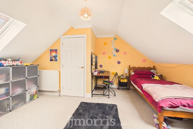 27 Kensington Gardens, Haverfordwest photo 4