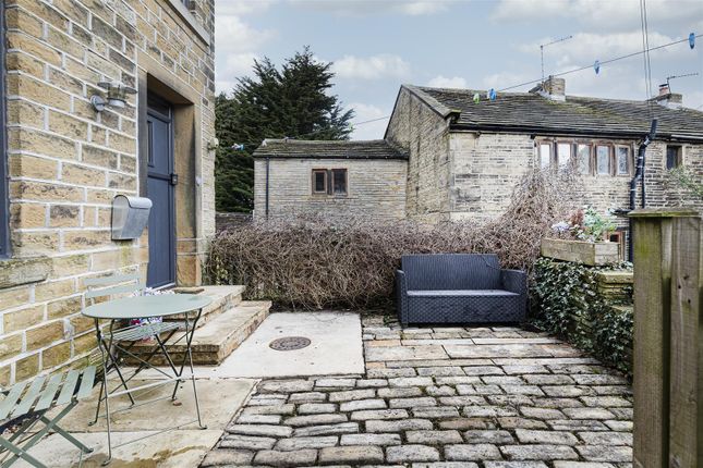 39, East Street, Huddersfield photo 4