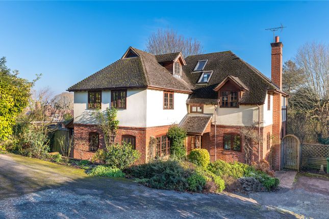 Thumbnail Detached house for sale in Wantage Road, Streatley, Reading, Berkshire