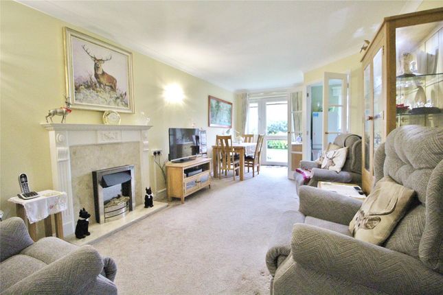 2, Cissbury Court, Worthing photo 3