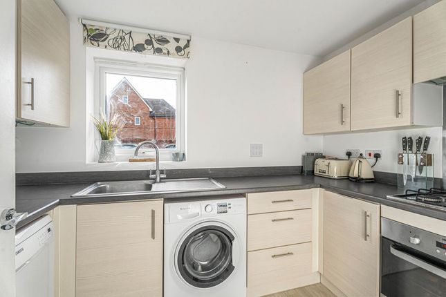 Flat 1, 323, Countess Way, Milton Keynes photo 2