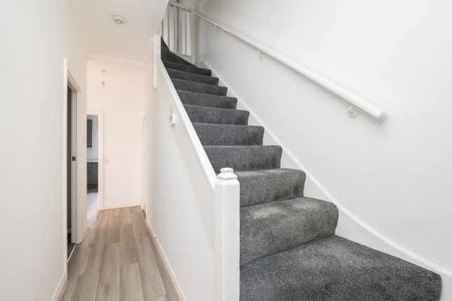 520A, London Road, Sutton photo 5