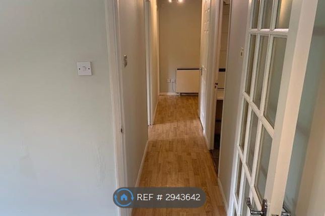 Flat, Douglas Court Main Road, Biggin Hill, Westerham photo 5