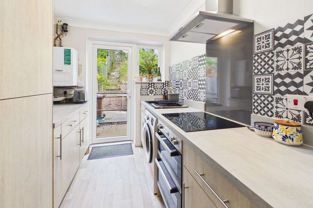 53, Batchelors, Pembury photo 3