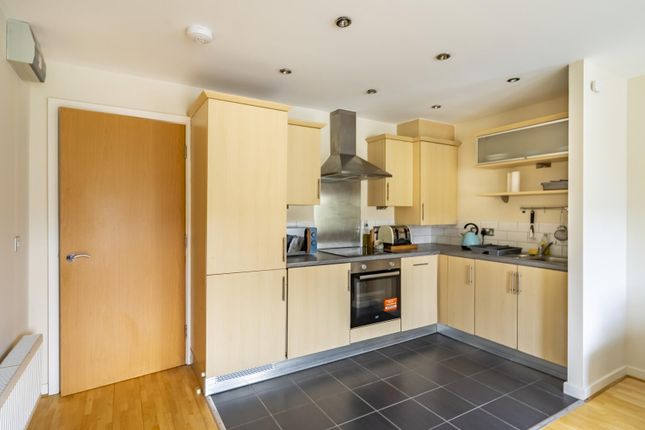 Apartment 24, Vesta House, Olympian Court, York photo 4