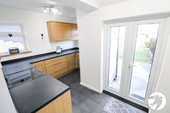 132, Parsonage Manorway, Belvedere photo 4