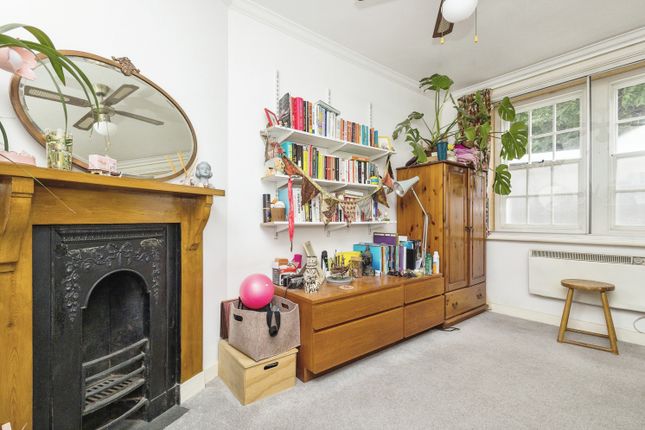 Flat for sale in Portsmouth Road, Guildford