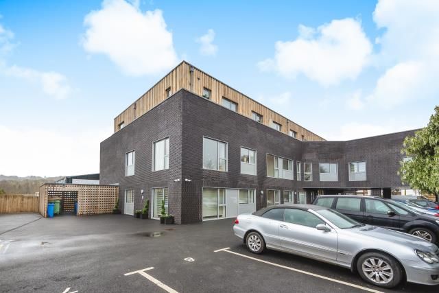 22 Hill View Apartments, 22, Hill View Apartments, Henley-on-thames photo 4