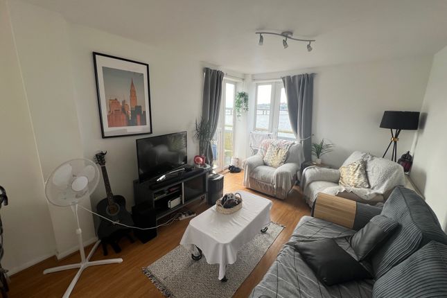 Flat to rent in Jim Driscoll Way, Cardiff