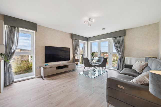 187, Dorchester Avenue, Flat 4/2, Kelvindale photo 2