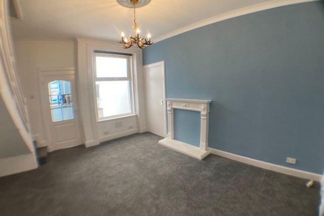 Larkhall photo 3