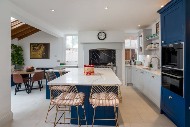 Town house for sale in Sherbourne Place, Leamington Spa, Warwickshire