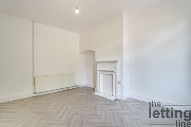 11, Park Crescent, Middlesex photo 4