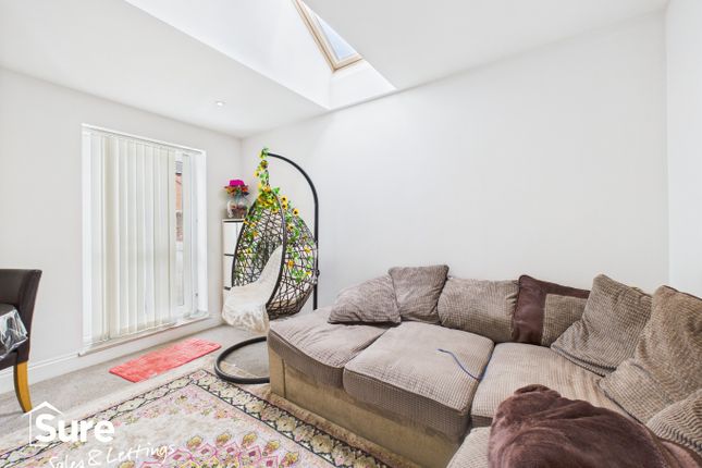 37  Flat 3, Alexandra Road, Hemel Hempstead photo 2