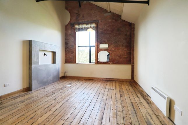 Flat 3, Tramshed, Pendyris Street, Cardiff photo 3