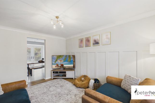 27, Lacebark, Sunderland photo 4