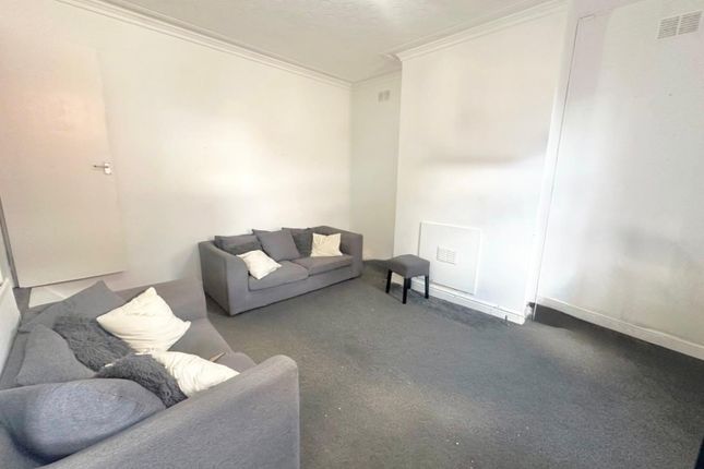 18, Lambton Place, Leeds photo 3