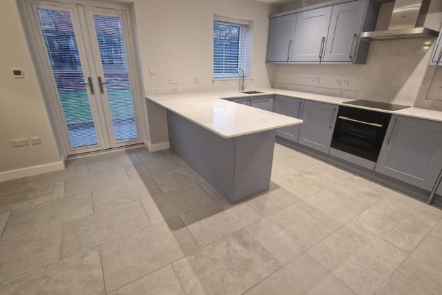 10, Pipers Drive, Staffordshire photo 2