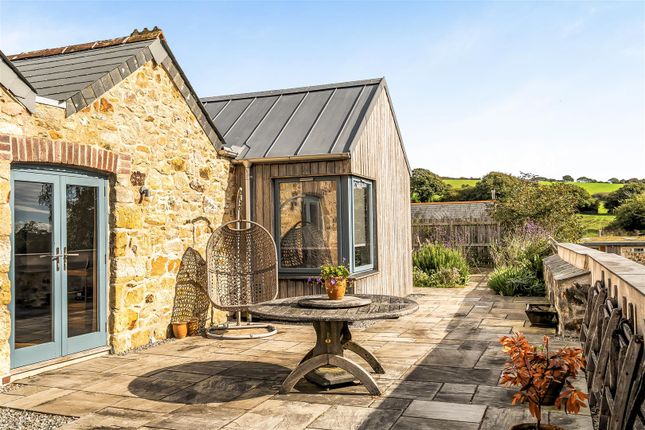 1 Tregenna Farm Barns, St Austell photo 3