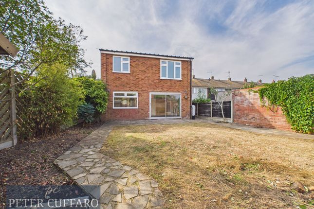 47 Wallers Way, Hoddesdon photo 4
