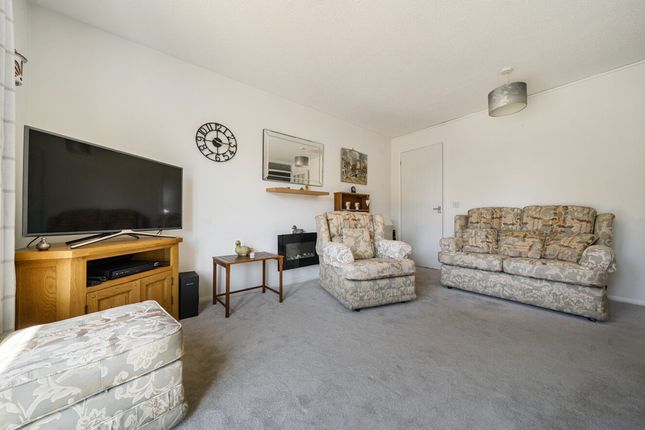 Flat 28, Seaview Court Clayton Road, Chichester photo 3