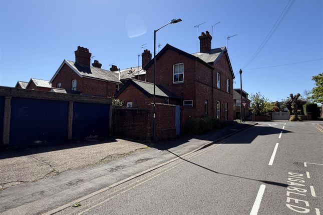 17 Priory Road, Kenilworth photo 3