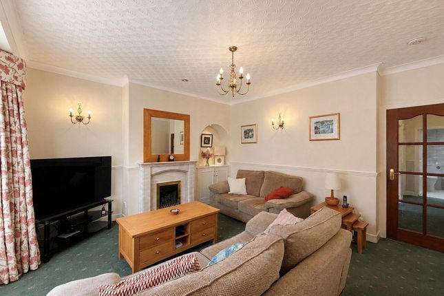 26, Auchenbeg Crescent, Alloway, Ayr, KA7 4TF photo 4