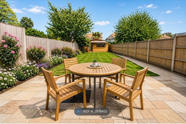 Rutland Avenue, Southend-On-Sea photo 5