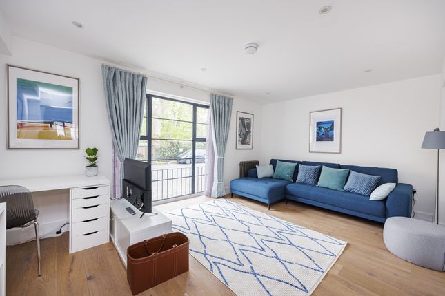 Thumbnail Flat to rent in Gloucester Circus, Greenwich