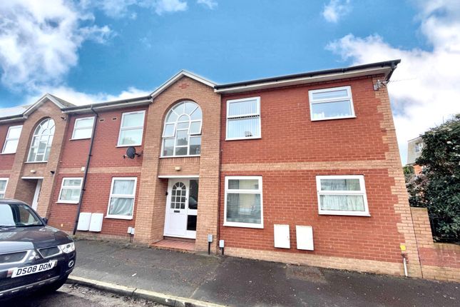 Thumbnail Property to rent in St James Gardens, Brook Street, Barry