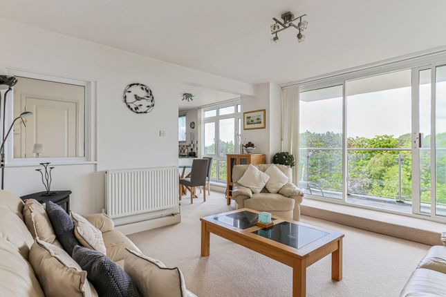 47 Admiral Walk, West Cliff Road, Bournemouth photo 2