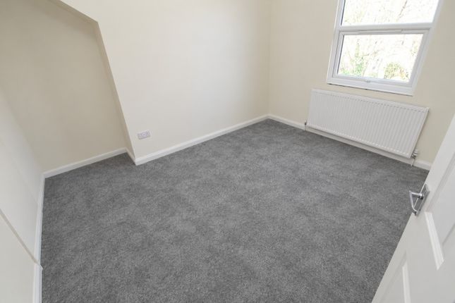 Lanercost Road, Tulse Hill photo 4