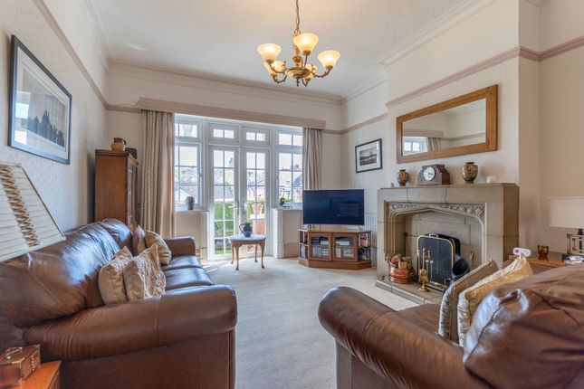 22 Oakfield Road, Newport photo 3