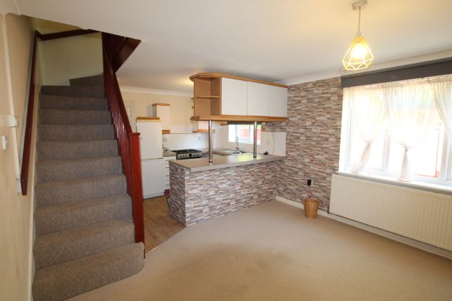 3, Bowens Field, Ashford photo 5
