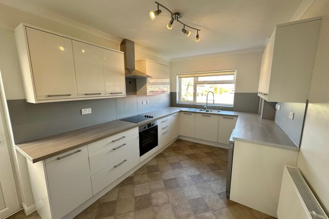 Detached house to rent in Bennett Road, Red Lodge, Bury St. Edmunds