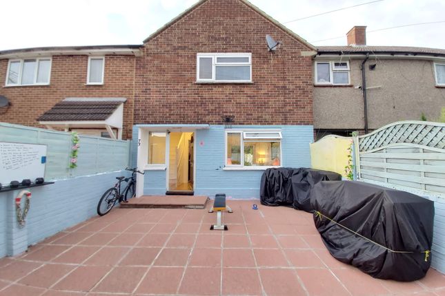 Terraced house for sale in Knolton Way, Wexham, Slough