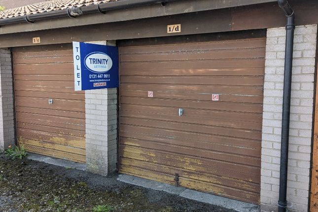 Studio parking on Lade Head, Trinity, Edinburgh, EH6 5TE, Edinburgh, £170/mo