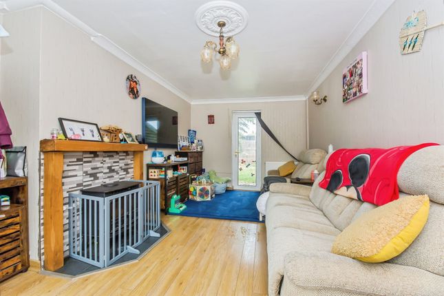 13, Fundrey Road, WISBECH photo 3