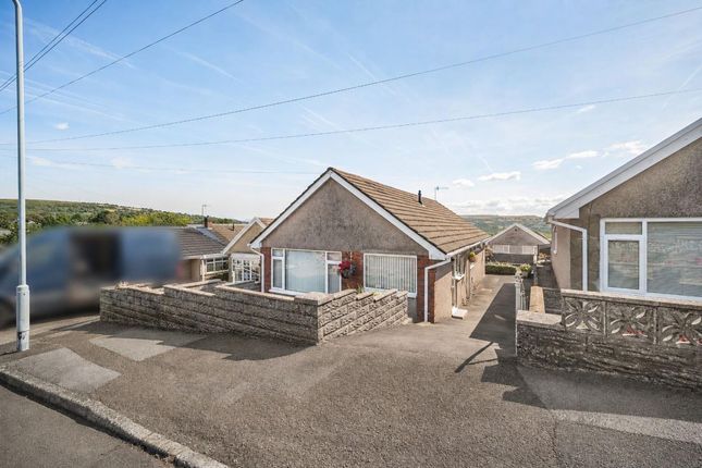 3-bed bungalow on 15, Heol Saffrwm, Swansea, £195,000