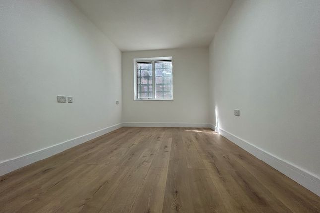 Milverton Gates Flat 5, 25a, Dawson Road, Coventry photo 3