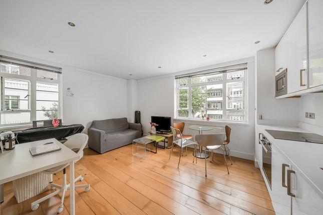 Thumbnail Flat to rent in Nell Gwynn House, Sloane Avenue
