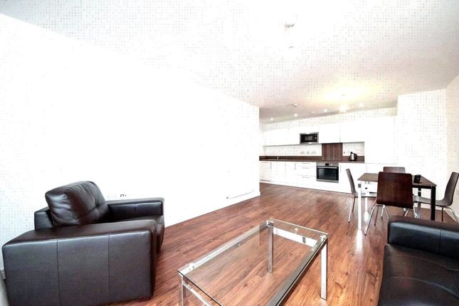 Thumbnail Flat to rent in Waterside Heights, Royal Docks, London