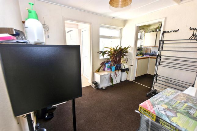 2, Moor Street, Camborne photo 4