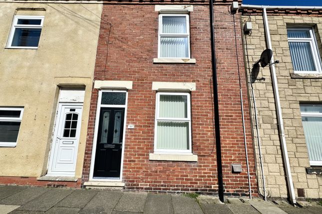 2-bed house on 40, West Street, Hartlepool, £32,000