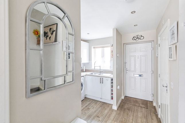 10, Cottesbrooke Way, Raunds photo 2
