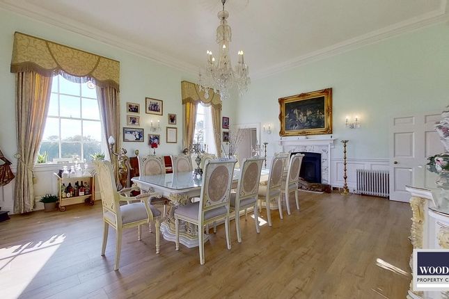 Wormleybury Manor, Church Lane, Broxbourne photo 4